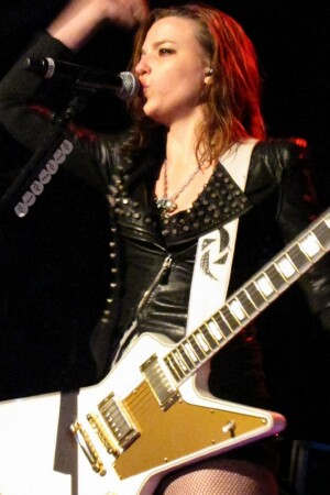 Lzzy Hale of Halestorm 12-5-12 at the Majestic in Madison